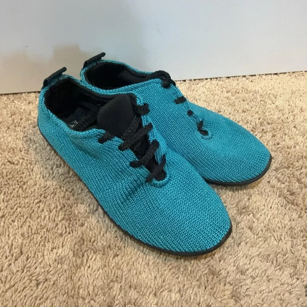 Arcopedico Shoes Womens Size 7.5 Blue Knit Lace Up Comfort Walking Sneakers